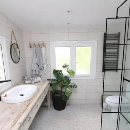 Poppy's Place Luxury 빌라 Grizata